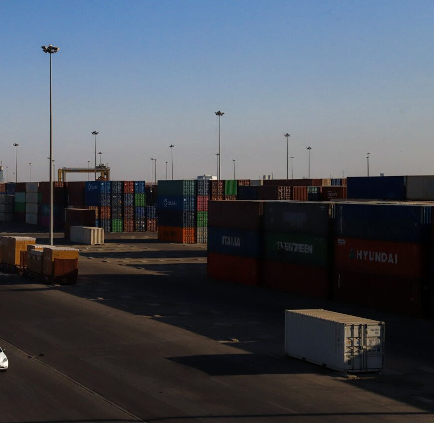 ترخیص ۲۴ ساعته کالاها از گمرکات خاکی کشور