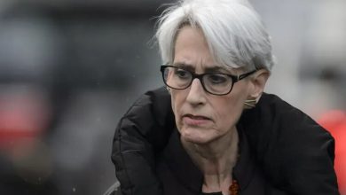 وندی شرمن از اشتباهات فاحش دونالد ترامپ در مذاکره با ایران می‌گوید