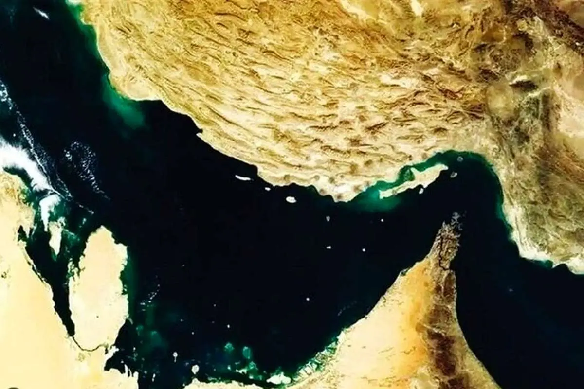 کنترل تنگه هرمز