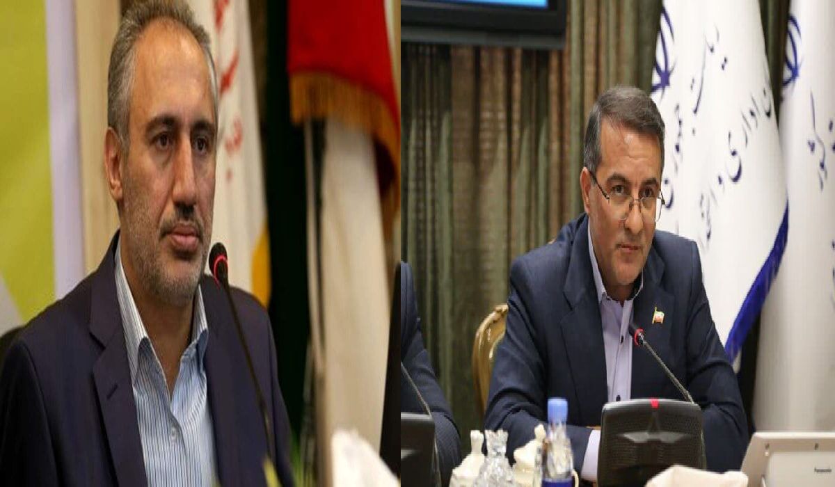 ابلاغ بخشنامه حقوق و مزایای کارکنان دولت در ۱۴۰۵ از سوی دو معاون رئیس‌جمهور ابلاغ بخشنامه حقوق و مزایای کارکنان دولت در ۱۴۰۵ از سوی دو معاون رئیس‌جمهور تهران- ایرنا- روسای سازمان‌های برنامه و بودجه و اداری و استخدامی کشور بخشنامه ثبت اطلاعات کارکنان دولت و همچنین ثبت اطلاعات حقوق و مزایای آنها در سال ۱۴۰۵ در سامانه‌های مربوطه را به دستگاه‌های اجرایی ابلاغ کردند. به گزارش خبرنگار اقتصادی ایرنا، سید حمید پورمحمدی و علاءالدین رفیع‌زاده معاونان رئیس‌جمهور و رؤسای سازمان‌های برنامه و بودجه کشور و اداری و استخدامی کشور بخشنامه نحوه ثبت اطلاعات کارکنان دولت و اطلاعات پرداخت حقوق و مزایا در سال ۱۴۰۵ را به دستگاه‌های اجرایی مشمول ضوابط اجرایی قانون بودجه سال ۱۴۰۵ کل کشور ابلاغ کردند. متن کامل این بخشنامه به شرح زیر است: در اجرای تبصره ۲ ماده ۴ ضوابط اجرایی قانون بودجه سال ۱۴۰۵ کل کشور تمام دستگاه‌های اجرایی مشمول بند ۱۵ ماده یک قانون الزامات و احکام مورد نیاز قوانین بودجه‌های سنواتی، به استثنای سازمان انرژی اتمی ایران و دستگاه‌های نظامی و امنیتی مکلفند مطابق با مفاد بندهای زیر اقدامات لازم را معمول کنند: ۱. دستگاه‌های اجرایی مکلفند تمامی اطلاعات مرتبط با کارکنان خود اعم از تشکیلات پست‌های سازمانی مشاغل، احکام کارگزینی و قراردادهای منعقده کارکنان رسمی آزمایشی و قطعی، پیمانی، قرارداد کار معین، کارگری و دیگر عناوین مشابه را حسب مورد در زیرسامانه‌های سکوی یکپارچه نظام اداری سامانه مدیریت ساختار دستگاه‌های اجرایی کشور، پایگاه اطلاعات کارکنان نظام اداری (پاکنا)، پایگاه اطلاعات سایر نیروهای به‌کارگیری شده (سایر) و سامانه ثبت حقوق و مزایای کارکنان به صورت ماهانه ثبت و به‌روزرسانی کنند. اطلاعات کارکنان رسمی آزمایشی و قطعی، پیمانی، قراردادی کارمعین، کار مشخص، کارگری، دائم کارگری (موقت و دیگر عناوین مشابه) باید در زیرسامانه پایگاه اطلاعات کارکنان نظام اداری (پاکنا) ثبت و اطلاعات تمام نیروهایی که توسط ‌شرکت‌های غیردولتی به‌کارگیری شده و یا در قالب قراردادهای حجمی، طرحی، تأمین نیروی انسانی به صورت تمام وقت، ساعتی، پاره وقت یا حق التدریس سرباز عادی (امریه) با دستگاه‌های اجرایی همکاری دارند و یا در سایر اشکال به‌کارگیری شده اند، باید در زیرسامانه پایگاه اطلاعات سایر نیروهای به‌کارگیری شده (سایر) ثبت شود. ثبت اطلاعات در سینا طی روزهای شنبه تا چهارشنبه (به استثنای روزهای تعطیل) از ساعت ۷ تا ۱۶ امکان‌پذیر است. سازمان اداری و استخدامی کشور تغییرات احتمالی زمان ثبت اطلاعات را اطلاع‌رسانی خواهد کرد. آمار و اطلاعات نیروی انسانی مندرج در سکوی مذکور مبنای محاسبه هزینه نیروی انسانی پرسنلی قرار می‌گیرد. درج اطلاعات در این سکو هیچ‌گونه حقی برای استخدام و به‌کارگیری اشخاص ایجاد نمی‌کند. تبصره ۱- کارکنان موضوع ماده ۳ قانون تشکیل سازمان بازرسی کل کشور از شمول حکم این بند مستثنی هستند. تبصره ۲- بر اساس بند «الف» ماده ۱۰۶ قانون برنامه هفتم پیشرفت، صدور هرگونه مجوز استخدام و به‌کارگیری نیروی انسانی جدید در دستگاه‌های اجرایی مشمول بند قانونی مذکور، منوط به ثبت و به‌روزرسانی اطلاعات موضوع این بند و بر مبنای اطلاعات ثبت شده در سکوی یکپارچه نظام اداری (سینا) خواهد بود. ۲. دستگاه‌های اجرایی مکلف به ثبت و به‌روزرسانی عنوان آخرین نمودار سازمانی و تشکیلات تفصیلی مربوطه در سامانه ملی مدیریت ساختار دستگاه‌های اجرایی کشور زیرسامانه سینا هستند. آن دسته از دستگاه‌های اجرایی که در سامانه مذکور تعریف نشده‌اند، می‌بایست بر اساس دستورالعمل و راهنمای مربوطه در سامانه یادشده برای ثبت عنوان نمودار سازمانی و تشکیلات خود اقدام کنند. تعریف و تغییر کاربری در زیرسامانه‌های سینا از مسیرهای ذکر شده در بخشنامه شماره ۷۲۰۹۸ مورخ ۱۹ آذر ۱۴۰۱ سازمان اداری و استخدامی کشور انجام ‌می‌شود. ۳. ثبت و به‌روزرسانی اطلاعات موضوع بندهای فوق از طریق پیاده‌سازی خدمات مبتنی بر تارنمای وب‌سرویس‌های اطلاعات تجمیعی «سینا فیش» و «سینا حکم» امکان‌پذیر است. دستگاه‌های اجرایی مکلفند بسترهای مورد نیاز فنی و ارتباطی استقرار تارنمای وب‌سرویس‌های جمع‌آوری اطلاعات تجمیعی «سینا فیش» و «سینا حکم» سازمان اداری و استخدامی کشور را به گونه‌ای آماده کنند که فرآیند ثبت و به‌روزرسانی اطلاعات موضوع این بخشنامه در سکوی یکپارچه نظام اداری (سینا) به صورت برخط انجام شود. ۴. دریافت شماره مستخدم شناسه در زیرسامانه استخدام و به‌کارگیری نیروی انسانی از سکوی یکپارچه نظام اداری (سینا) برای تمامی کارکنان رسمی آزمایشی و قطعی پیمانی قرارداد کار معین (مشخص) و کارگری و ثبت آن در زیر سامانه پاکنا از سکوی یکپارچه نظام اداری (سینا) الزامی است. ۵. کلیه حقوق مزایا و سایر ‌پرداخت‌های ماهانه از هر محل مشمول قوانین عام و خاص و تحت هر عنوان اعم از نقدی و غیر نقدی (معادل ریالی) به تمامی کارکنان به استثنای کارکنان موضوع ماده ۳ قانون تشکیل سازمان بازرسی کل کشور شاغل در دستگاه‌های اجرایی مشمول این دستورالعمل صرفاً از طریق سامانه مدیریت اطلاعات پرداخت کارکنان نظام اداری از سامانه سینا و پس از صحت‌سنجی مبالغ پرداختی از حیث انطباق با قوانین و مقررات مرتبط توسط سازمان اداری و استخدامی کشور و تأیید تأمین اعتبار مورد نیاز توسط سازمان برنامه و بودجه کشور طبق بند ۷ این بخشنامه از طریق وزارت امور اقتصادی و دارایی (خزانه‌داری کل کشور) در قالب یک سند و یک فیش قابل پرداخت است. داشتن هرگونه سند و فیش دیگر با هر عنوان و هر گونه پرداخت خارج از سازوکار اعلامی، تخلف محسوب ‌می‌شود. محاسبه مالیات و کسور بازنشستگی کارمندان صرفاً بر اساس اطلاعات ثبت شده در سکوی مذکور انجام ‌می‌شود. تبصره ۱- پرداخت ماهانه حقوق و مزایای کارکنان (ذی‌نفع نهایی) ‌شرکت‌های دولتی از محل منابع داخلی از طریق اطلاعات سکوی یکپارچه نظام اداری (سینا) مبتنی بر صحت‌سنجی مبالغ پرداختی از حیث انطباق با قوانین و مقررات توسط سازمان اداری و استخدامی کشور و کنترل و تأیید بار مالی توسط سازمان برنامه و بودجه کشور بر اساس حواله‌های ثبت شده توسط دستگاه اجرایی در سکوی یکپارچه مدیریت مالی دولت موضوع بند «ب» ماده ۱۳ قانون برنامه پنج ساله هفتم پیشرفت جمهوری اسلامی ایران از حساب مربوطه در بانک مرکزی انجام ‌می‌شود. در این راستا ‌شرکت‌های دولتی موظفند نظام پرداخت خود مشتمل بر ضوابط ناظر بر تمامی اقلام حقوق و مزایا و نحوه محاسبه آنها را حداکثر تا پایان خرداد ماه سال جاری به سازمان اداری و استخدامی کشور ارسال کنند. همچنین لازم است ‌شرکت‌های مذکور حساب مرتبط با صدور حواله در وجه ذی‌نفع نهایی را به سکوی یکپارچه مدیریت مالی دولت اعلام و درخواست وجه اعتبارات موضوع این بند را به حساب اعلامی صادر کنند. درخواست‌های پرداخت حقوق ‌شرکت‌های دولتی بایستی ۱۰ روز قبل از موعد پرداخت ماهانه در سینا ثبت شود. داشتن هرگونه سند دیگر با هر عنوان و هرگونه پرداخت خارج از سازوکار اعلامی، تخلف محسوب می‌شود. تبصره ۲- هرگونه پرداخت حقوق و مزایا از محل اعتبارات موضوع ماده ۷۵ قانون محاسبات عمومی کشور مصوب ۱۳۶۶ یا اصلاحات بعدی پس از طی فرآیند مذکور بر اساس اطلاعات تایید نهایی شده در سکوی یکپارچه نظام اداری (سینا) که با روش تبادل اطلاعات الکترونیک وب‌سرویس به سکوی یکپارچه مدیریت مالی دولت انتقال می‌باید، از طریق درخواست صدور حواله توسط دستگاه اجرایی و حساب‌های مربوط نزد بانک مرکزی انجام ‌می‌شود. داشتن هرگونه سند دیگر با هر عنوان برای جبران خدمات کارکنان و هرگونه پرداخت حقوق و مزایا از محل اعتبارات موضوع این تبصره خارج از سازوکار تعیین شده تخلف محسوب می‌شود. ذی‌حساب، مدیر مالی و بالاترین مقام دستگاه اجرایی مسئولیت نظارت بر حسن اجرای این تبصره از طریق سکوی یکپارچه مدیریت مالی دولت را بر عهده دارند. تبصره ۳- دستگاه‌های اجرایی موظفند به منظور پرداخت ماهانه حقوق و مزایای کارکنان (ذی‌نفع نهایی)، اطلاعات مبالغ پرداختی به کارکنان خود را حداکثر تا روز ۲۵ اُم هر ماه مطابق با قوانین و مقررات مربوطه در سامانه مدیریت اطلاعات پرداخت کارکنان نظام اداری زیرسامانه سینا بارگذاری و ارسال کنند. مسئولیت هرگونه تاخیر در پرداخت حقوق به ذی‌نفع نهایی بایت تعلل در ثبت و بارگذاری به موقع اطلاعات پرداخت مطابق با قوانین و مقررات در سامانه مذکور بر عهده دستگاه اجرایی است. تبصره ۴- پرداخت موارد موضوع این بند به همراه کسور مربوط پس از مواعد مذکور بعد از ثبت در سکوی یکپارچه نظام اداری (سینا) و تأیید سازمان و سازمان اداری و استخدامی کشور از طریق ذی‌حسابان مدیران مالی از ۵ اُم ماه بعد از طریق سیاست پرداخت اعتباری در دستگاه‌های اجرایی مربوط و به ذی‌نفع نهایی صرفاً در قالب یک سند و یک فیش انجام ‌می‌شود. مبالغ و اطلاعات نیروی انسانی مندرج در این سکو، مبنای محاسبه هزینه نیروی انسانی (پرستلی) و پیش‌بینی ارقام قرار می‌گیرد. دستگاه‌های مستثنی شده نیز مکلف به ثبت پرداخت حقوق مزایا و سایر ‌پرداخت‌های ماهانه در قالب یک فیش و یک سند هستند. مسئولیت عدم اجرای این تبصره و پرداخت اعتبارات از پنجم ماه بعد به دستگاه‌های اجرایی خارج از ترتیبات مذکور، بر عهده وزارت امور اقتصادی و دارایی (خزانه‌داری کل کشور) است. تبصره ۵- به منظور نظم‌بخشی در پرداخت مزایای عملکردی (اضافه‌کار، کارانه، حق‌التدریس و نظایر آن) دستگاه‌های اجرایی موظفند اطلاعات مربوط را با یک ماه تاخیر در سامانه مدیریت اطلاعات پرداخت کارکنان نظام اداری ثبت کنند. تبصره ۶- صحت‌سنجی مبالغ حقوق و مزایای کارکنان دستگاه‌های اجرایی دارای ردیف بودجه استانی از حیث انطباق با قوانین و مقررات مرتبط و همچنین سایر الزامات موضوع این بخشنامه توسط ‌سازمان‌های مدیریت و برنامه‌ریزی استان بلامانع است. ۶- وزارت امور اقتصادی و دارایی (خزانه‌داری کل کشور) نسبت به پرداخت حقوق و مزایای مستمر و غیر مستمر کارکنان دستگاه‌های اجرایی به غیر از موارد موضوع تبصره یک بند ۵ این بخشنامه بر اساس اطلاعات ثبت شده در سکوی یکپارچه نظام اداری (سینا) که پس از تایید تأمین اعتبار توسط سازمان برنامه و بودجه کشور با روش تبادل اطلاعات الکترونیک (وب‌سرویس) از سینا به سامانه خزانه‌داری الکترونیکی انتقال یافته و توسط دستگاه اجرایی درخواست وجه شده است، اقدام کند. ۷- سازمان اداری و استخدامی کشور زیرساخت‌های لازم برای ثبت اطلاعات کارکنان به تفکیک برنامه را در سکوی یکپارچه نظام اداری (سینا) مطابق با برنامه‌های ابلاغ شده به دستگاه‌های اجرایی که توسط سازمان برنامه و بودجه کشور اعلام و به‌روزرسانی ‌می‌شود ایجاد می‌کند. نحوه اجرایی کردن پرداخت برنامه‌ای متعاقب نهایی شدن سازوکار و تمهید الزامات فنی و اجرایی مربوطه ابلاغ خواهد شد دستگاه‌های اجرایی مکلفند نسبت به ثبت و به‌روزرسانی میزان فعالیت (درصد مشارکت) هر یک از کارکنان خود در برنامه‌های ابلاغی درج شده در سکوی یکپارچه نظام اداری (سینا) اقدام کنند. ۸- مسئولیت حسن اجرای مفاد این دستورالعمل بر عهده بالاترین مقام دستگاه اجرایی است. علاءالدین رفیع‌زاده- معاون رئیس‌جمهور و رئیس سازمان اداری و استخدامی کشور سیدحمید پورمحمدی- معاون رئیس‌جمهور و رئیس سازمان برنامه و بودجه کشور