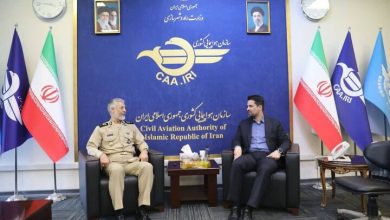 دریادار سیاری: آمریکا در جنگ با ایران شکست خواهد خورد