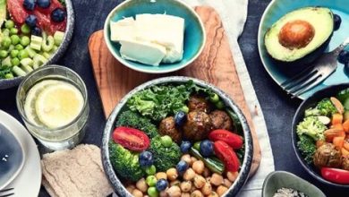 کدام رژیم غذایی خطر چاقی در دوران یائسگی را کاهش می‌دهد؟