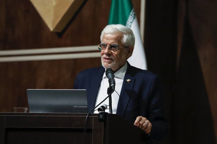 عارف: دولت از بازگشت نخبگان حمایت می‌کند