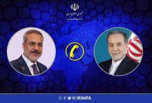 رایزنی تلفنی عراقچی با همتای ترکیه‌ای
