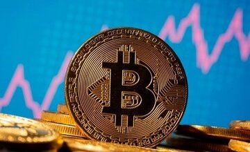 بیت‌کوین در دوراهی صعود یا سقوط