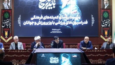 دنیامالی: مردم انتظار تشییعی ارزشمند برای رهبر شهید دارند