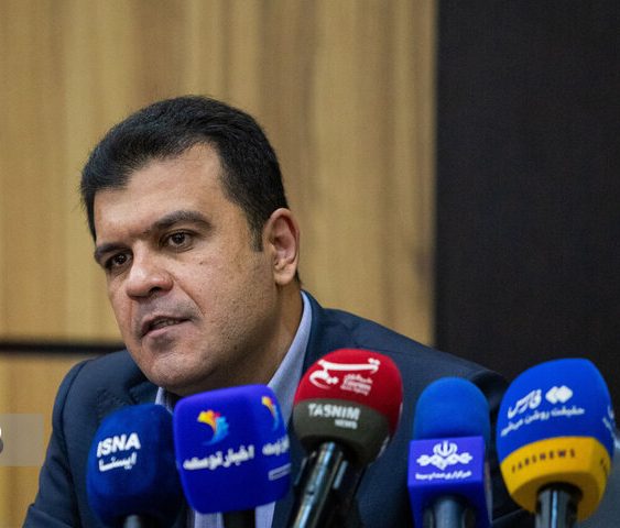 رقابت ۳۳ هزار متقاضی برای ۱۵۰۰ سهمیه جذب در دستگاه‌های اجرایی