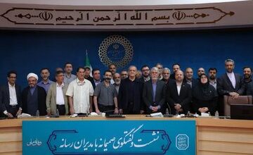 پزشکیان: تصمیم‌ درباره جنگ و مذاکره بر عهده رهبری و شعام است