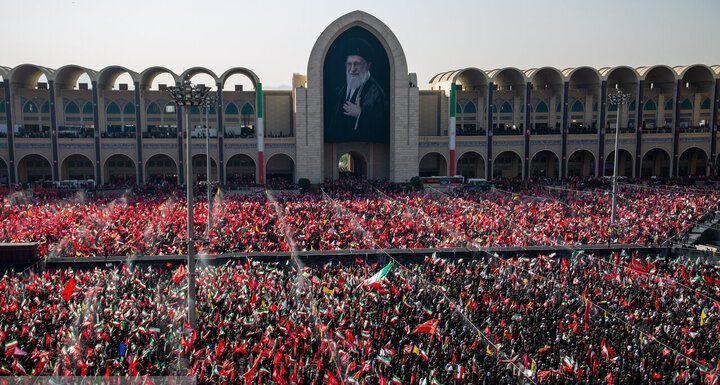 دبیرخانه شورای عالی امنیت ملی: این چند روز چشمتان را به ایران بدوزید