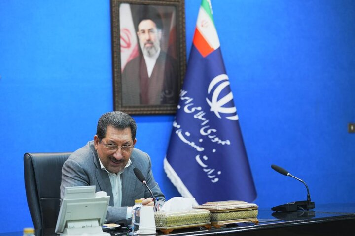اتابک: مجوز واردات ۷۵ هزار دستگاه خودرو صادر شد