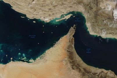 امارات در حال دور زدن تنگه هرمز است | جنگ، معادلات تجاری خلیج فارس را تغییر داد