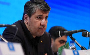 تاکید مدیرعامل بانک صادرات ایران بر ارتقای خدمات بانکی​