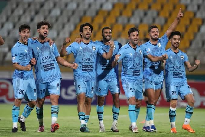 تنها راه آسیایی شدن چادرملو