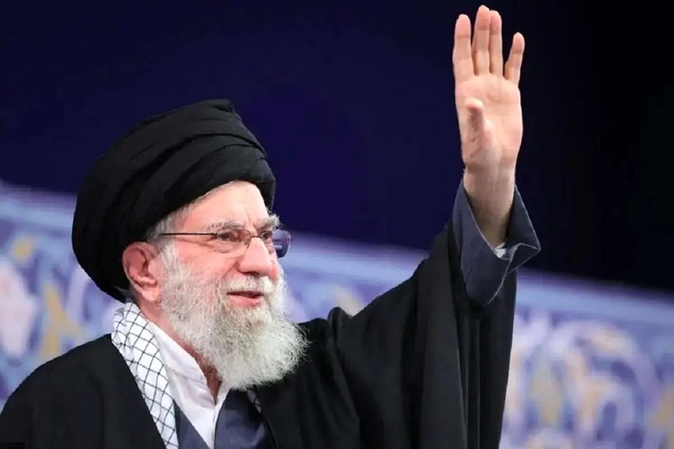 رهبر شهید