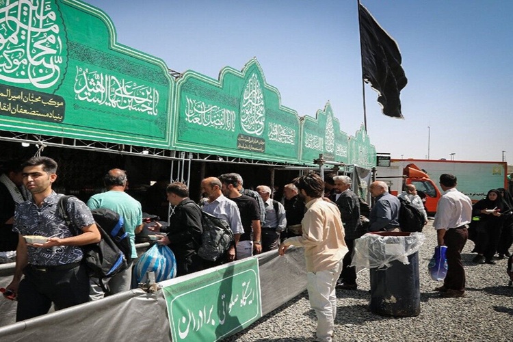 زائران اربعین