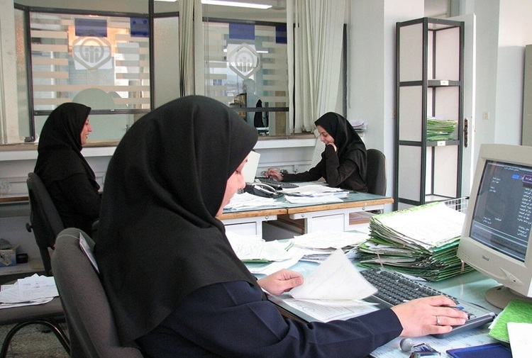 پرداخت حقوق