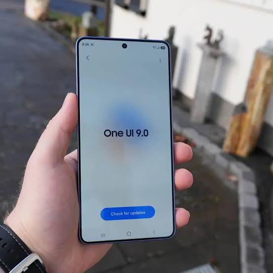 تغییر مهم One UI 9: اگر ۱۳ بار رمز را اشتباه وارد کنید، گوشی باید فکتوری ریست شود