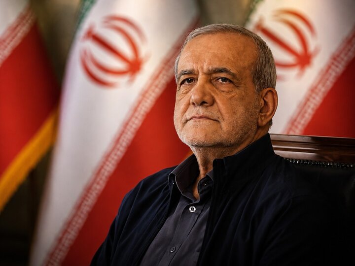رئیس‌جمهور: صرفه‌جویی مصرف بنزین باید از دولتی‌ها شروع شود