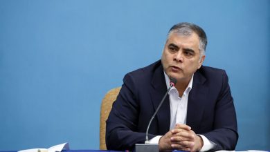 محسن پاک‌نژاد