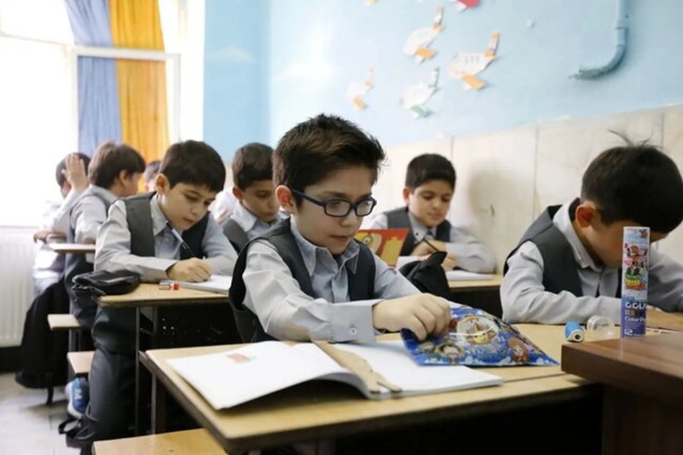 مدارس حضوری