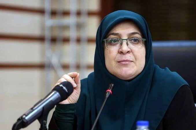 زمان اعلام تصمیم دولت درباره بنزین