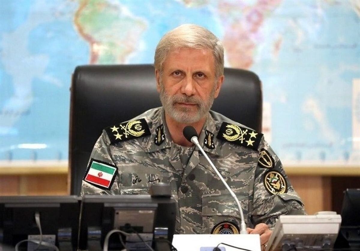 امیر حاتمی