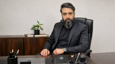 تهیه‌کننده نباید به‌تنهایی تصمیم بگیرد/ تولید موسیقی یک کار تیمی است