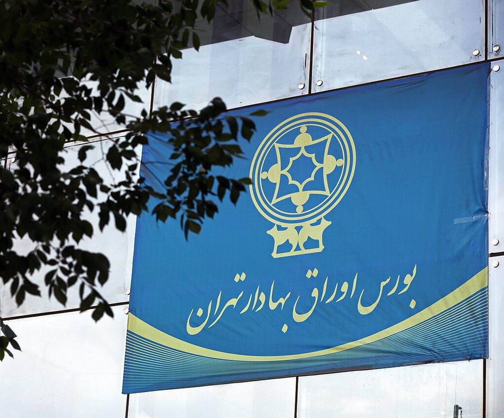شاخص کل بورس وارد کانال ۶.۷ میلیون واحد شد