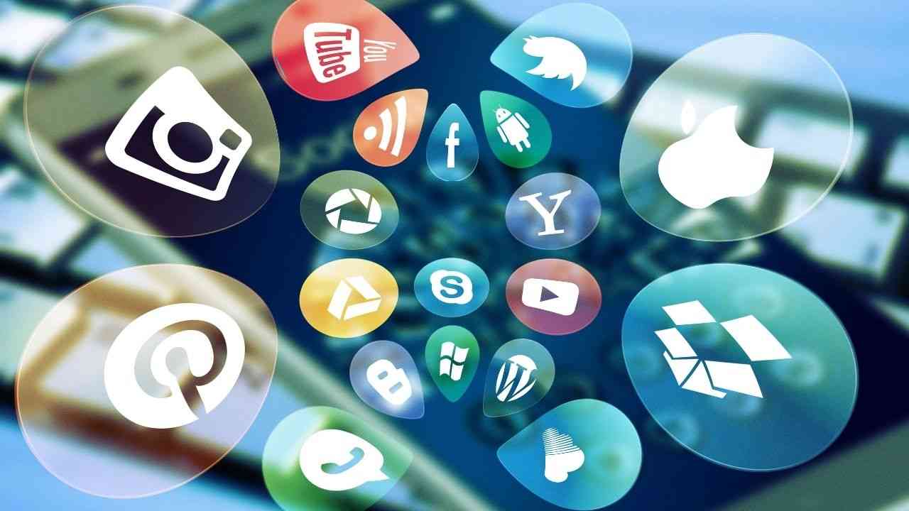 اتحادیه اروپا محدودیت سنی مشترک برای شبکههای اجتماعی تعیین میکند