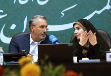 فرزانه صادق