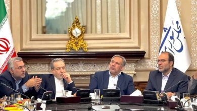 نشست کمیسیون اقتصادی مجلس شورای اسلامی با وزیر امور خارجه