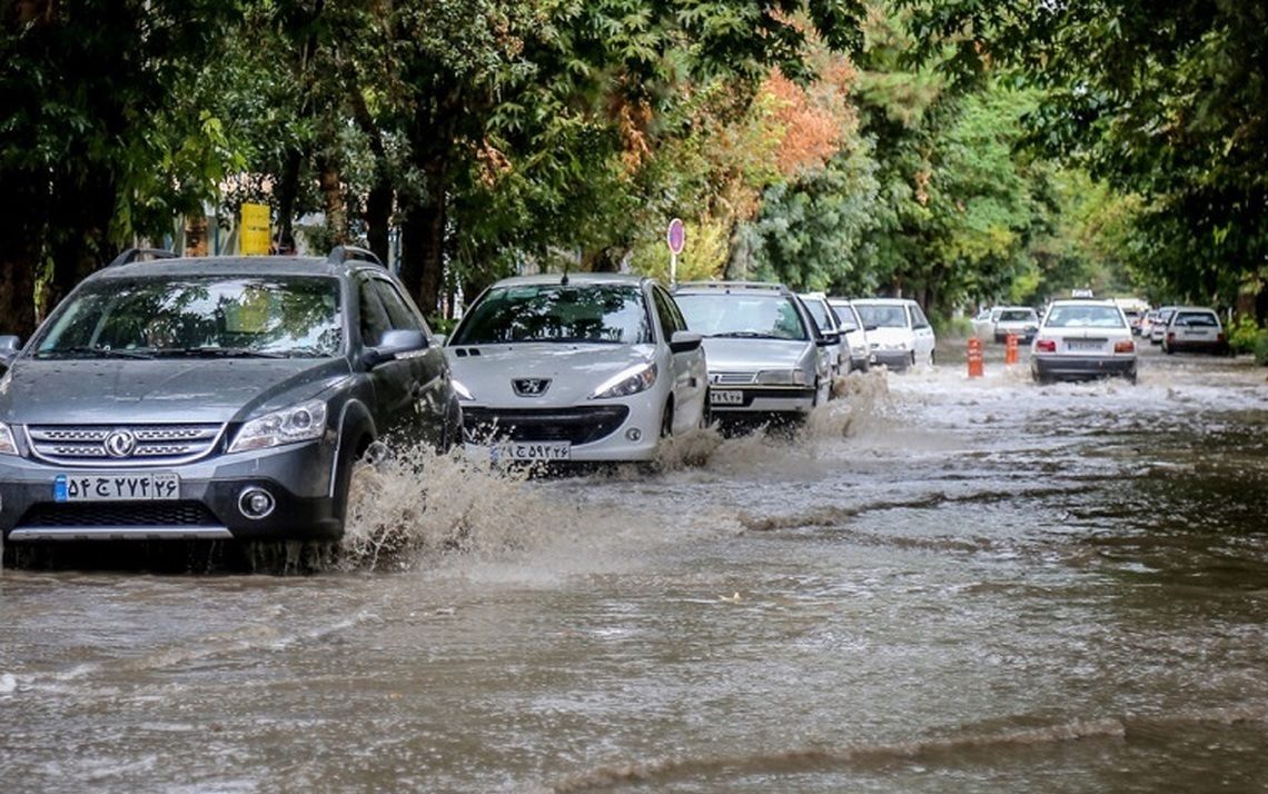 آماده سازی تهران برای بارش های پاییزی؛ مسیرهای آب باید پیش از بحران باز شوند