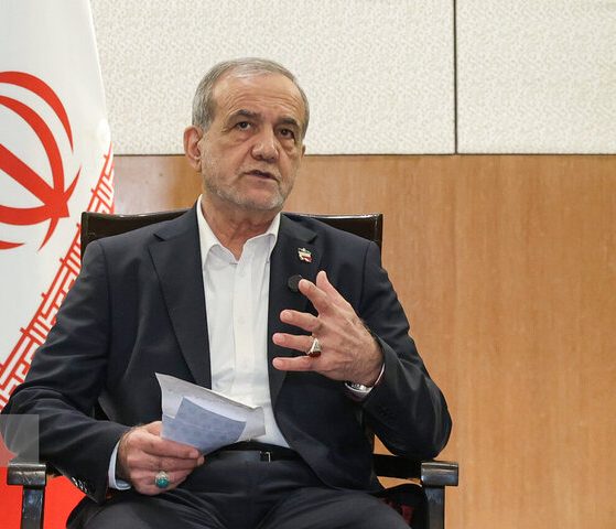 پزشکیان: باید مشکل مردم را حل کنم