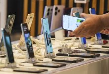 کاهش قیمت تلفن همراه در بازار؛ موبایل‌های بالای ۶۰۰ دلار هم ارزان شد؟