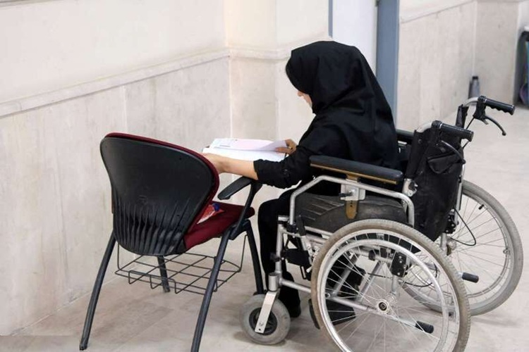 آزمون استخدامی