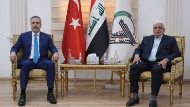 دیدار وزیر خارجه ترکیه با رئیس سازمان الحشد الشعبی در بغداد