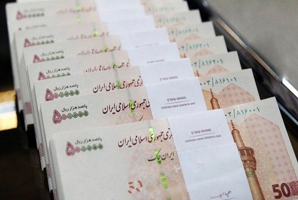 رئیس سازمان اداری و استخدامی خبر داد: دستور ویژه رییس‌جمهور برای ارتقای معیشت کارکنان