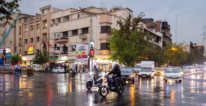رگبار باران در برخی نقاط تهران