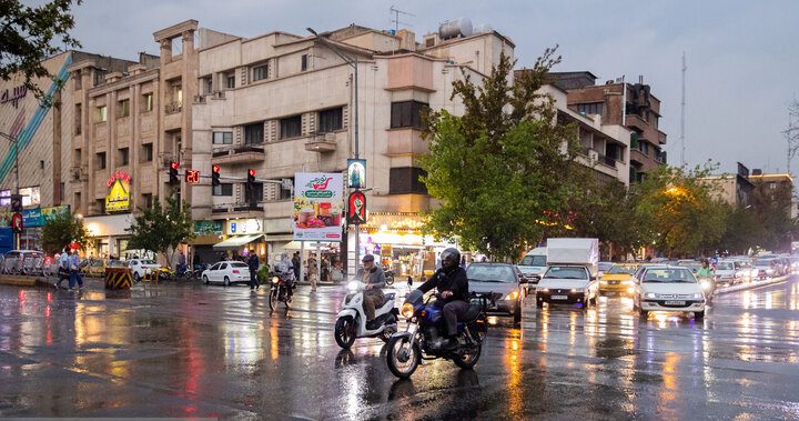 رگبار باران در نیمه شمالی تهران