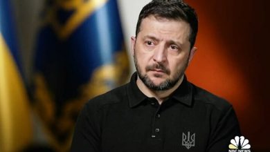 زلنسکی: دستور ترامپ در لغو تحریم روسیه مایه تاسف است