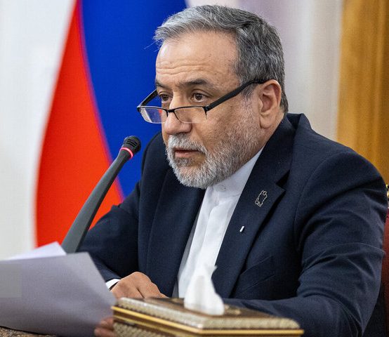 عراقچی: یک هیئت ایرانی به دوحه رفته/ در حال حاضر نیازی به دیدار با آمریکایی‌ها نمی‌بینیم