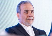 پیام تبریک عراقچی به وزیر جدید دفاع و پشتیبانی نیروهای مسلح