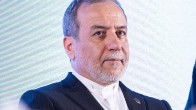 پیام تبریک عراقچی به وزیر جدید دفاع و پشتیبانی نیروهای مسلح