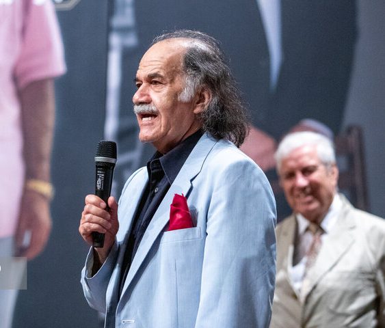 پیکر سیروس ابراهیم‌زاده به ایران رسید